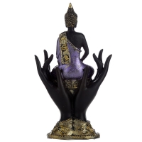 Thaise boeddha zittend in handen